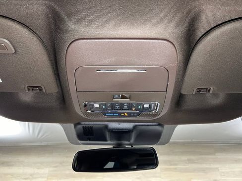 Used 2025 Ford F150 King Ranch w/ FX4 Off-Road Package image 17