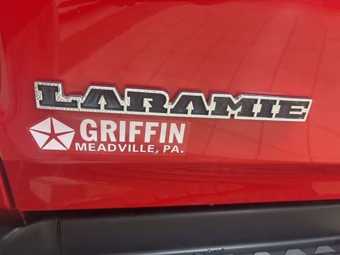 Used 2022 RAM 1500 Laramie w/ Sport Appearance Package AWD/4WD image 7