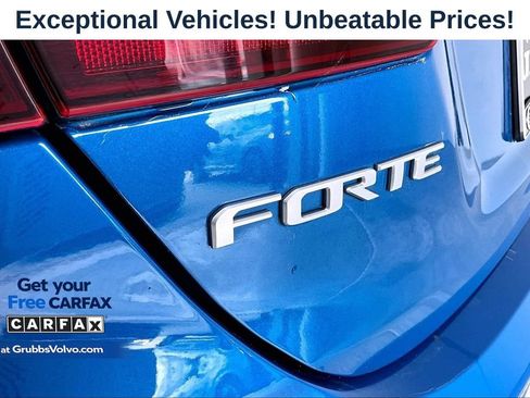 Used 2023 Kia Forte GT-Line w/ GT-Line Premium Package FWD image 40