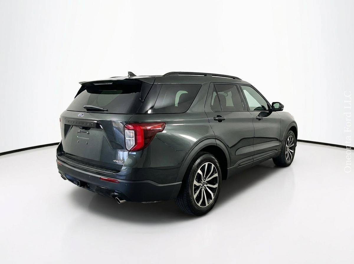 Used 2022 Ford Explorer ST-Line w/ Class IV Trailer Tow Package AWD/4WD image 3