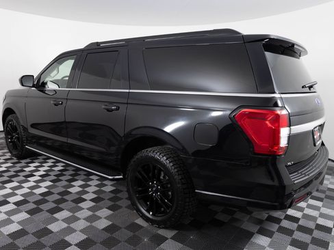 Used 2023 Ford Expedition Max XLT AWD/4WD image 4