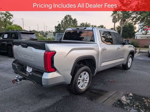 Used 2025 Toyota Tundra SR5 w/ SR5 Premium Package AWD/4WD image 5