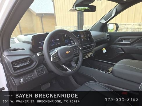 New 2025 Chevrolet Silverado EV LT image 8