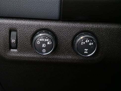 Used 2016 Chevrolet Colorado Z71 image 26