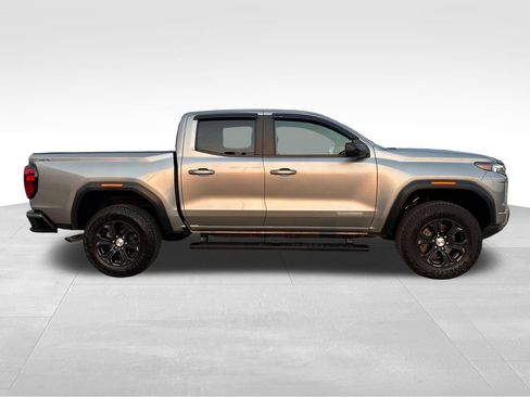 Used 2024 GMC Canyon Elevation w/ Convenience Package AWD/4WD image 8