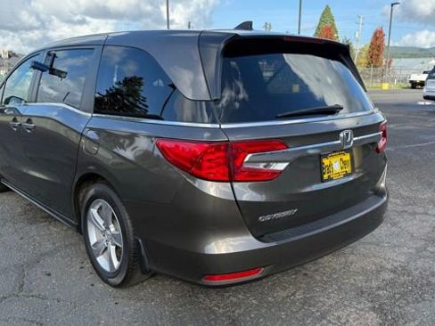 Used 2018 Honda Odyssey EX-L image 6
