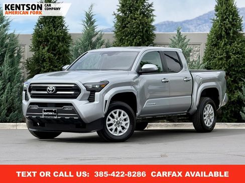 Used 2025 Toyota Tacoma SR5 AWD/4WD image 1