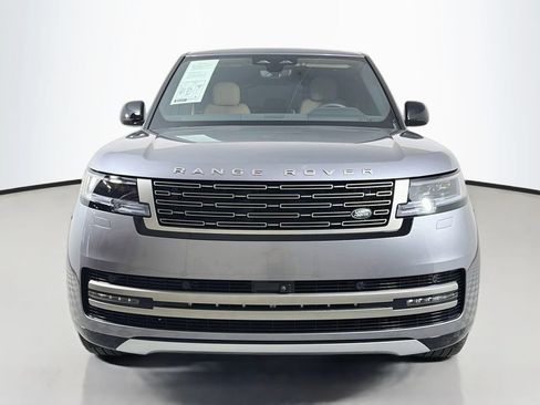 Certified 2025 Land Rover Range Rover SE AWD/4WD image 2