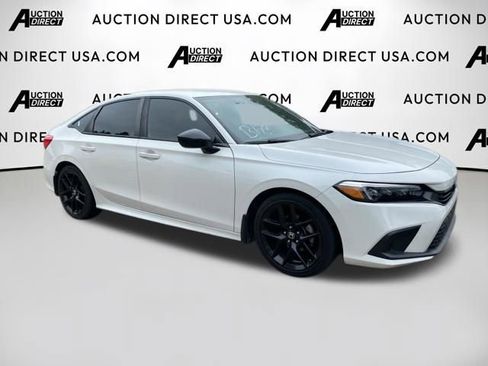 Used 2023 Honda Civic Sport image 5