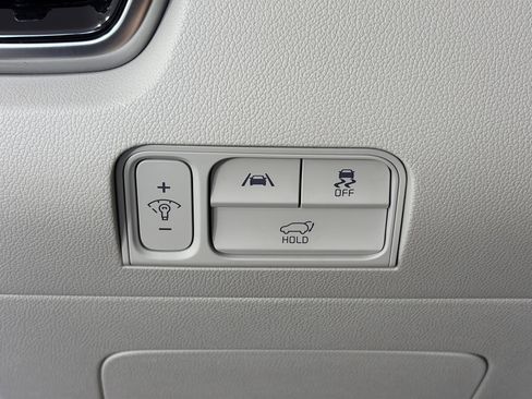 Certified 2023 Kia Sorento SX AWD/4WD image 31
