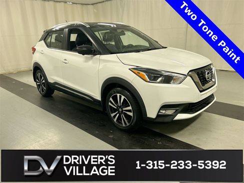 Certified 2019 Nissan Kicks SR w/ SR Premium Package image 1
