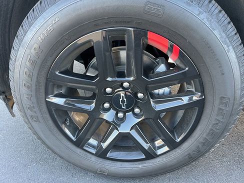 Certified 2023 Chevrolet Silverado 1500 RST w/ Redline Edition image 9