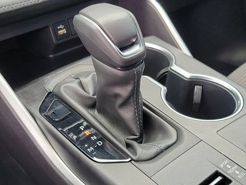 Certified 2024 Toyota Highlander LE FWD image 26