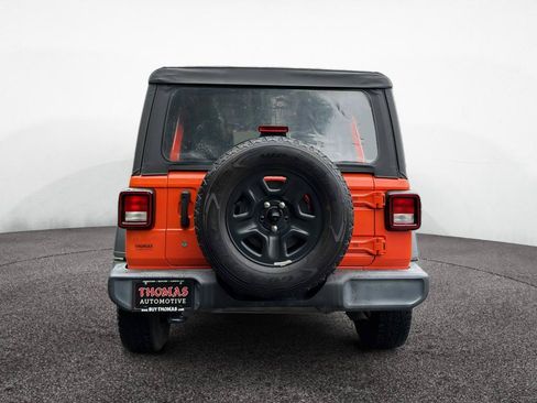 Used 2019 Jeep Wrangler Unlimited Sport AWD/4WD image 6