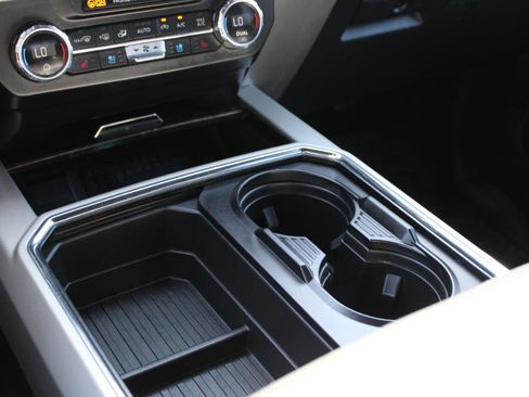 Used 2022 Ford F350 Lariat w/ Lariat Ultimate Package image 29