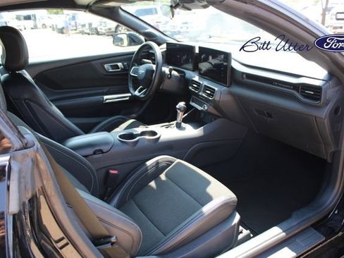 Certified 2024 Ford Mustang Convertible image 14
