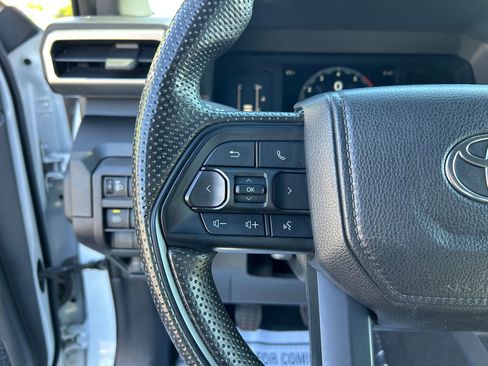 Used 2024 Toyota Tacoma SR w/ SR Upgrade Package AWD/4WD image 15