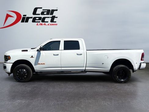 Used 2021 RAM 3500 Big Horn w/ Night Edition AWD/4WD image 8