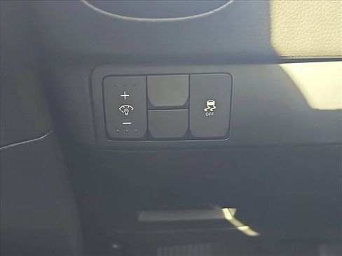 Used 2017 Kia Soul + w/ Designer's Package image 18