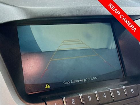 Used 2016 Chevrolet Equinox LT w/ Convenience Package image 12