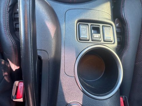 Used 2020 Nissan 370Z image 16