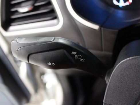Used 2017 Ford Edge SEL FWD image 35
