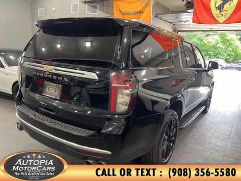 Used 2021 Chevrolet Suburban High Country AWD/4WD image 5