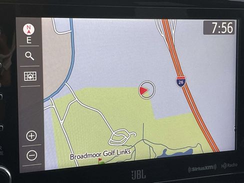 Used 2021 Toyota Highlander XSE image 17