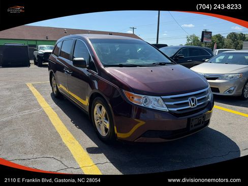 Used 2013 Honda Odyssey LX image 7