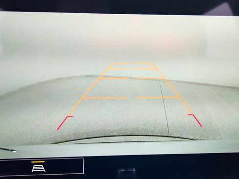 Used 2024 Chevrolet Blazer LT w/ Convenience Package image 16