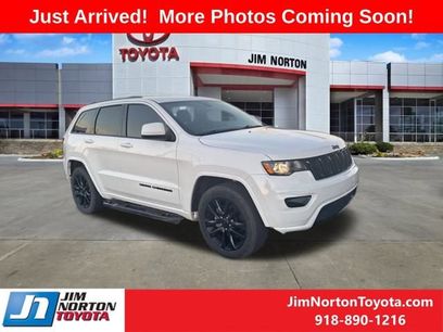 Used 2018 Jeep Grand Cherokee Altitude