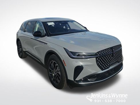 New 2026 Lincoln Nautilus Premier w/ Equipment Group 102A AWD/4WD image 4