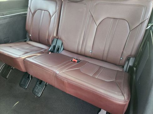 Certified 2024 Ford Expedition Limited image 30