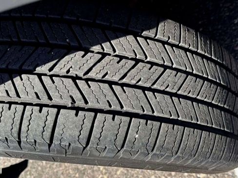 Used 2017 Ford Transit 150 XLT image 21