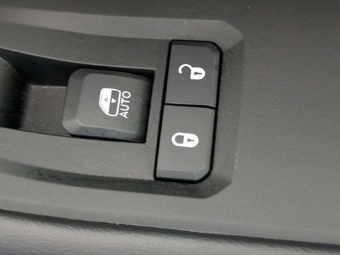 Used 2025 Jeep Grand Cherokee Limited AWD/4WD image 34