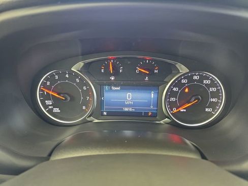 Certified 2023 GMC Acadia SLE w/ Driver Convenience Package image 17