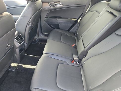 New 2026 Kia Sportage EX FWD image 8