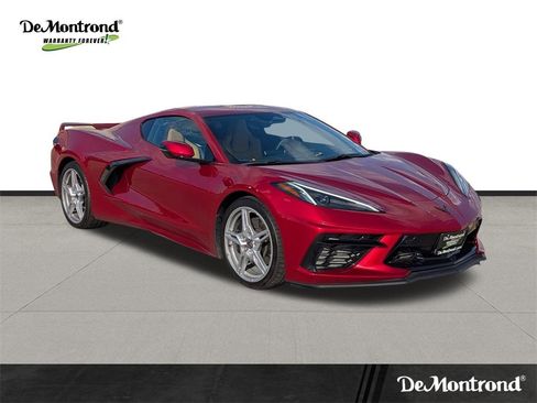 Used 2024 Chevrolet Corvette Stingray Preferred Cpe w/ Z51 Performance Package image 3