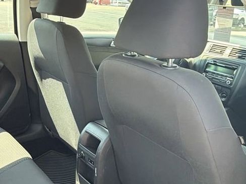 Used 2014 Volkswagen Jetta S FWD image 23