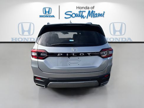 New 2026 Honda Pilot EX-L image 6