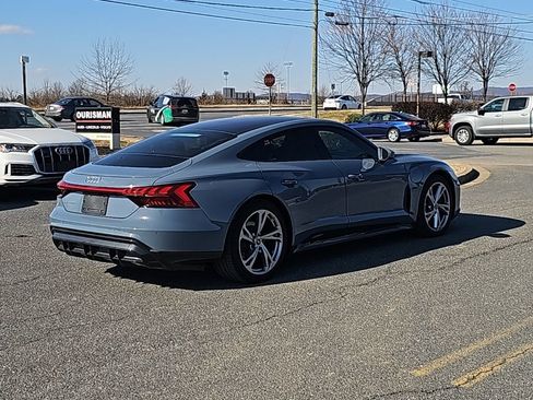 Used 2023 Audi e-tron GT Premium Plus image 12