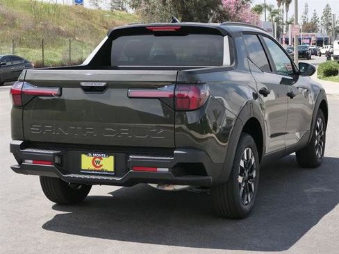 New 2025 Hyundai Santa Cruz SEL image 2