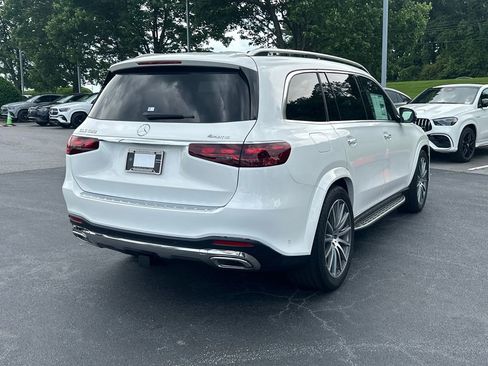 New 2026 Mercedes-Benz GLS 580 4MATIC image 7