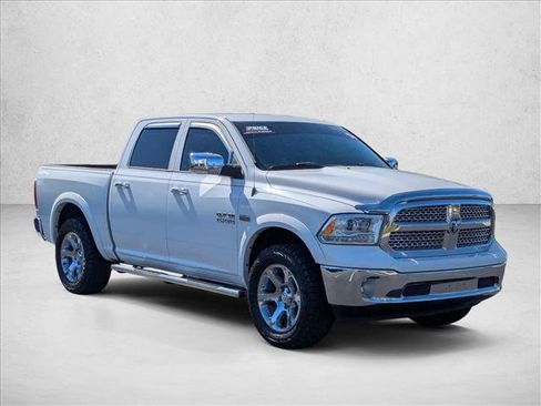Used 2014 RAM 1500 Laramie image 3