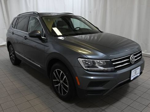 Used 2021 Volkswagen Tiguan SE AWD/4WD image 15