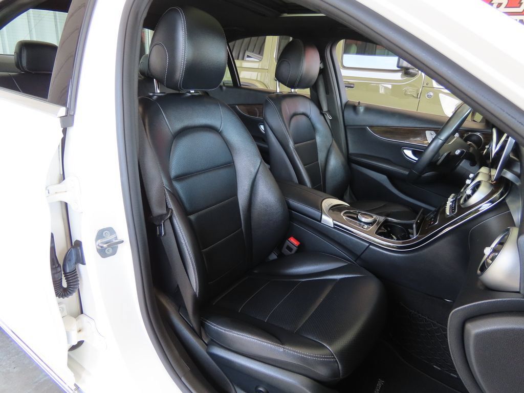 Used 2019 Mercedes-Benz C 300 4MATIC Sedan w/ Premium Package image 32