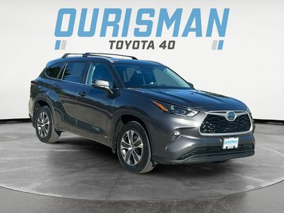 Used 2024 Toyota Highlander XLE