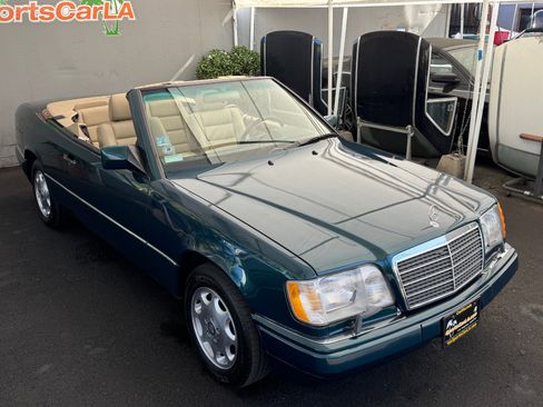 Used 1995 Mercedes-Benz E 320 Convertible image 5