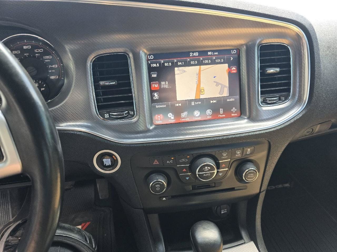 Used 2011 Dodge Charger R/T RWD image 17