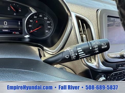 Used 2024 Chevrolet Equinox LT AWD/4WD image 32